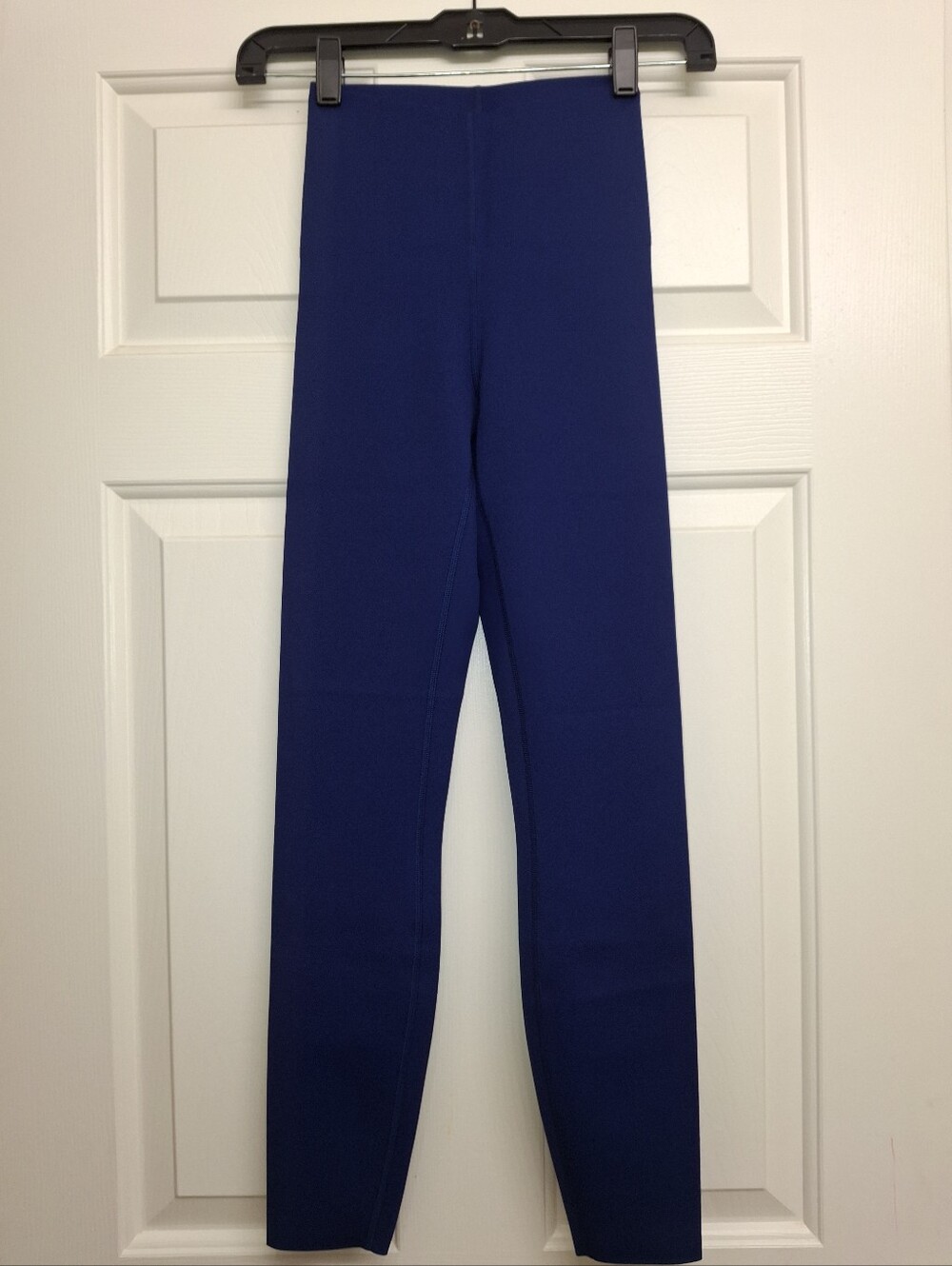 Lululemon Size 4 Glow Up SHR Tight 25" Brand New With Tag